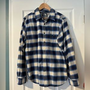 Like New North Face Men’s Arroyo Flannel Shirt (Size L)